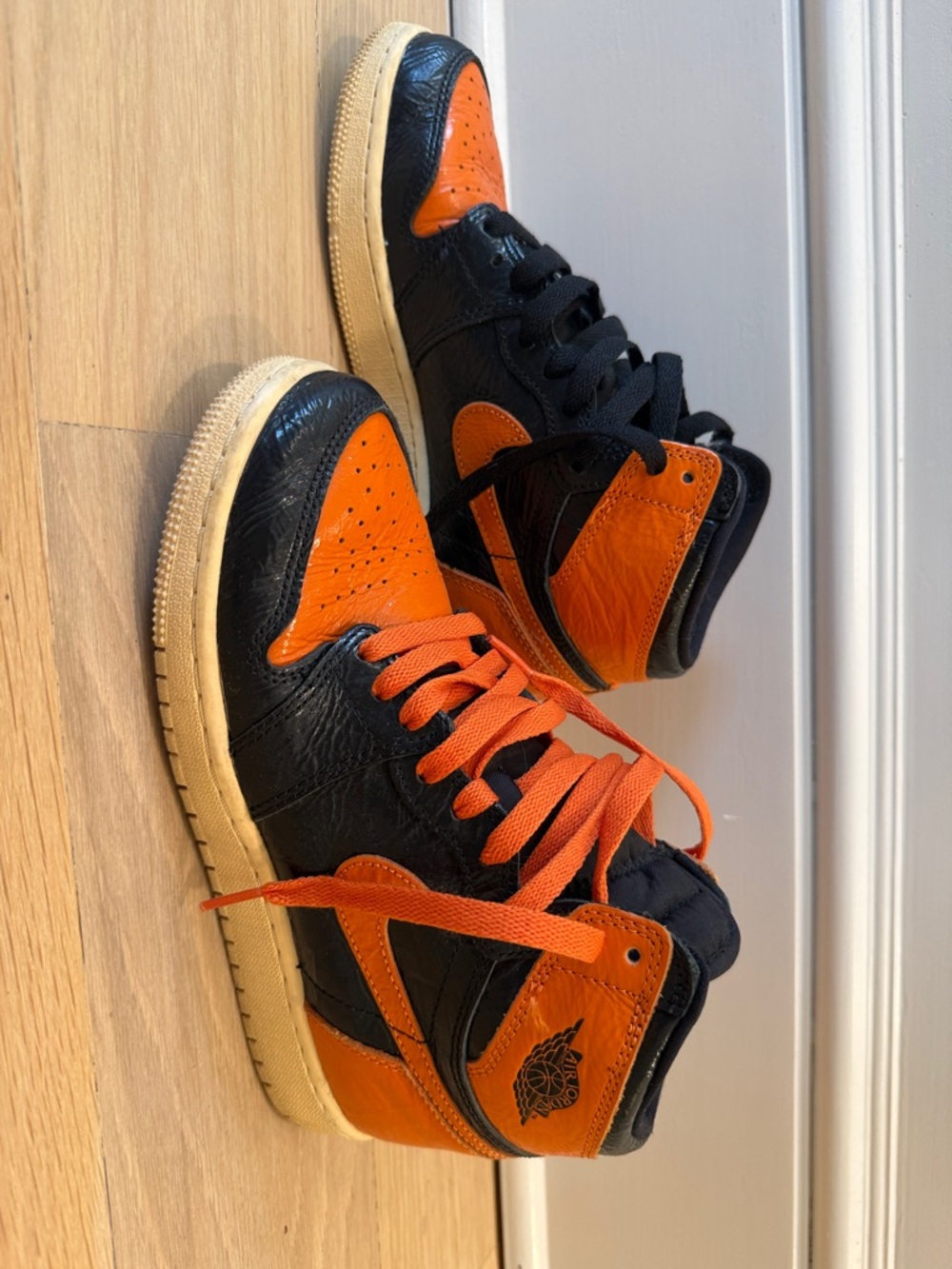Nike AIR JORDAN 1 Hi Shattered Backboard 3.0 Patent Black Orange size 5Y